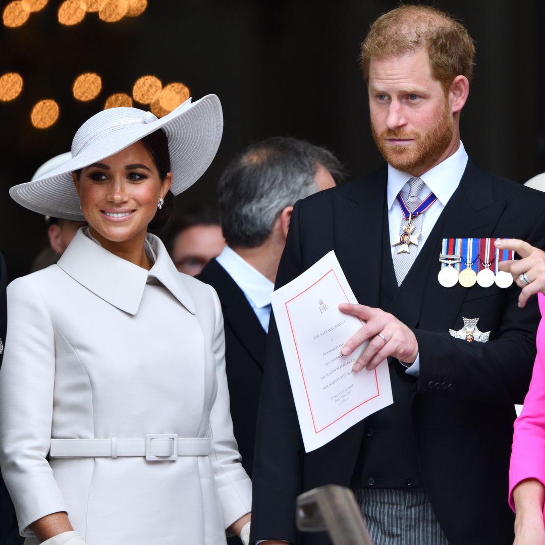 El príncipe Harry y Meghan Markel en una acto oficial