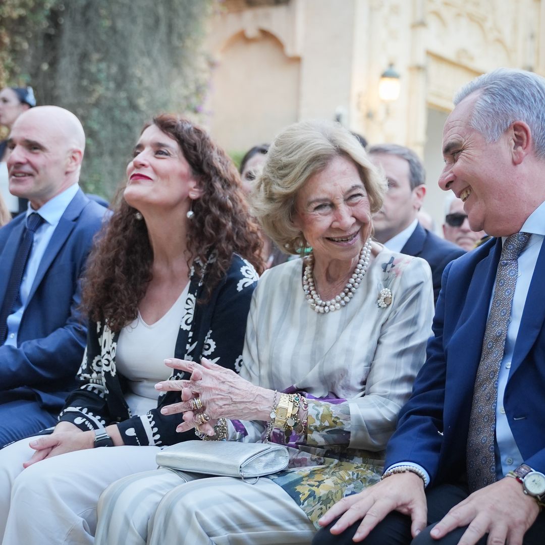 La reina Sofía y el detalle que conecta su cita en el Real Alcázar de Sevilla con la boda de Teodora de Grecia