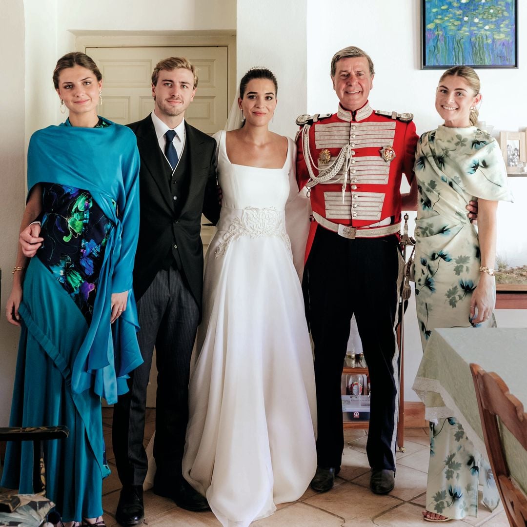 Bárbara y Cayetano con los hijos del aristócrata, Amina y Luis, y la novia de este, la británica Paige Harris, que, al igual que Luis, trabaja en JP Morgan