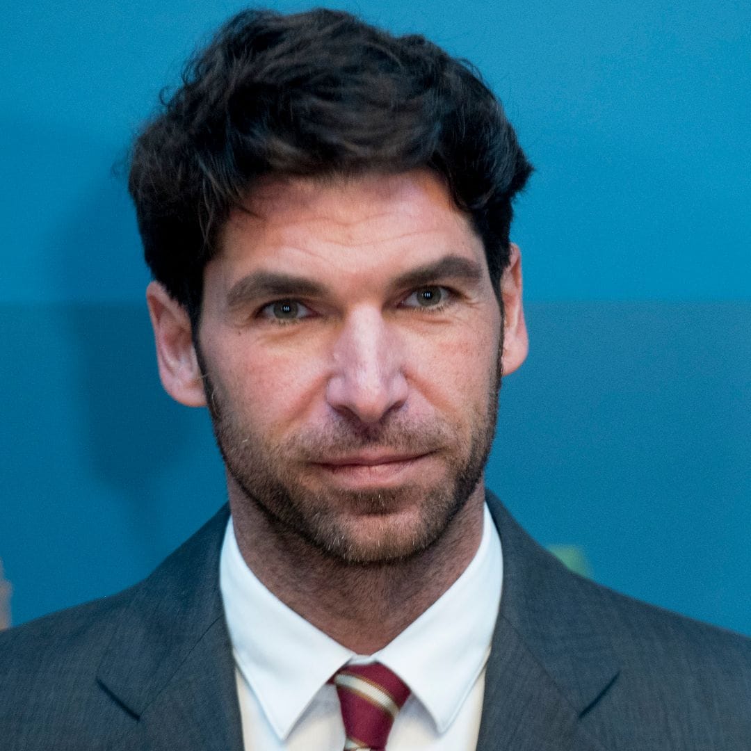 El abogado de Cayetano Rivera responde tajante tras su accidente de furgoneta: "La fuga no es moverte 20 metros de tu coche"