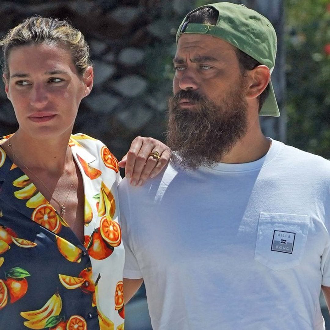 Eugenia Osborne recupera la sonrisa, en buena compañía, en las playas de Cádiz
