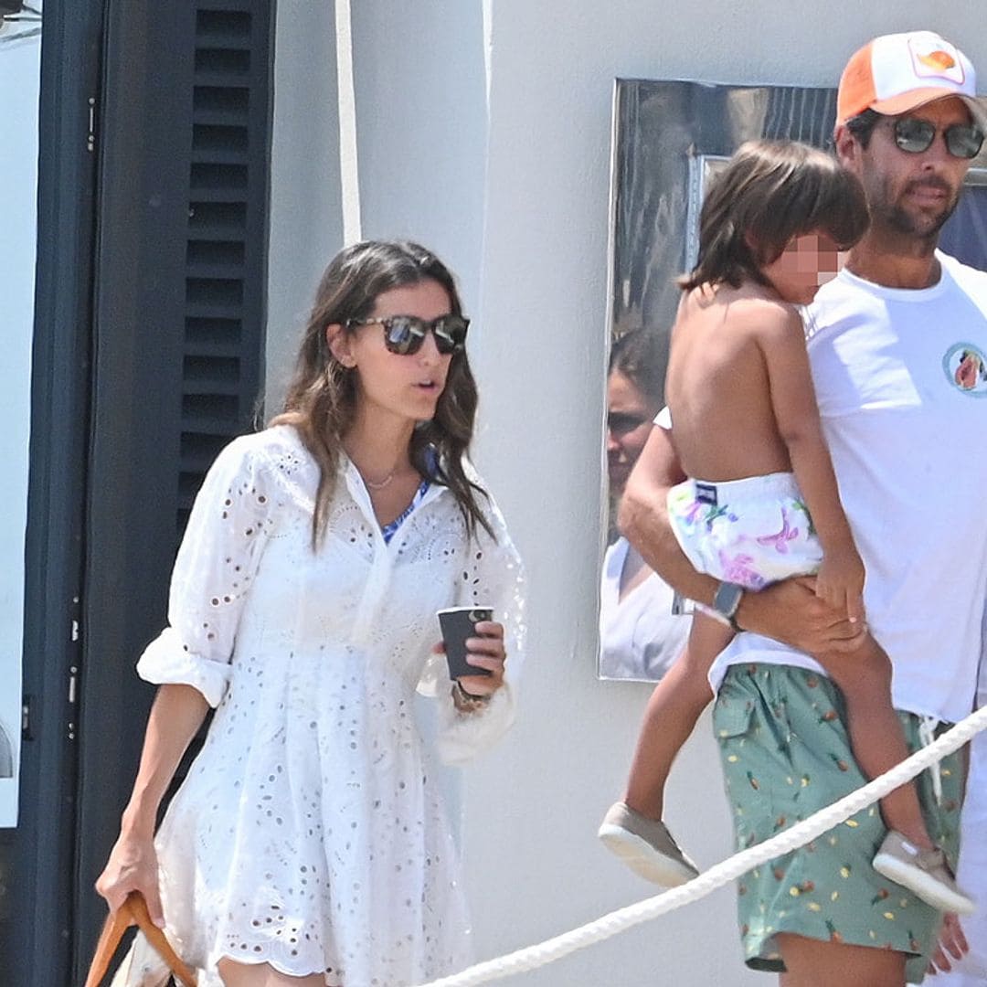 Ana Boyer y Fernando Verdasco disfrutan con sus hijos de sus vacaciones en Marbella