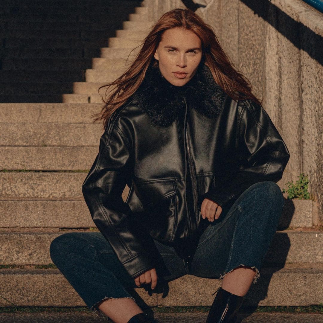 Chaqueta de cuello solapa con aplicación efecto pelo desmontable