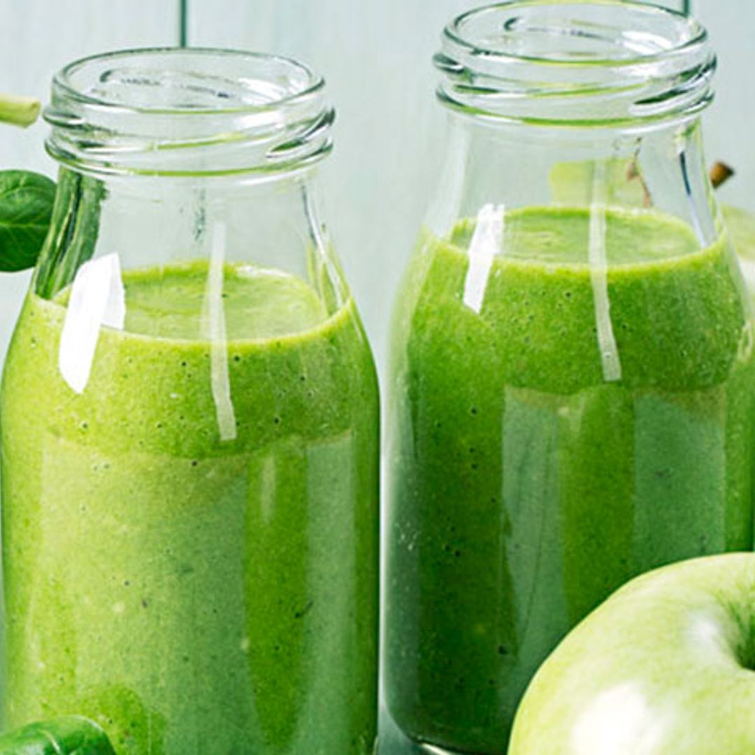 'Smoothie' de pepino, manzana y espinacas