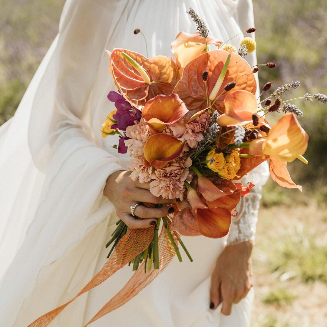 Cuando los ramos de novia son los protagonistas del look nupcial