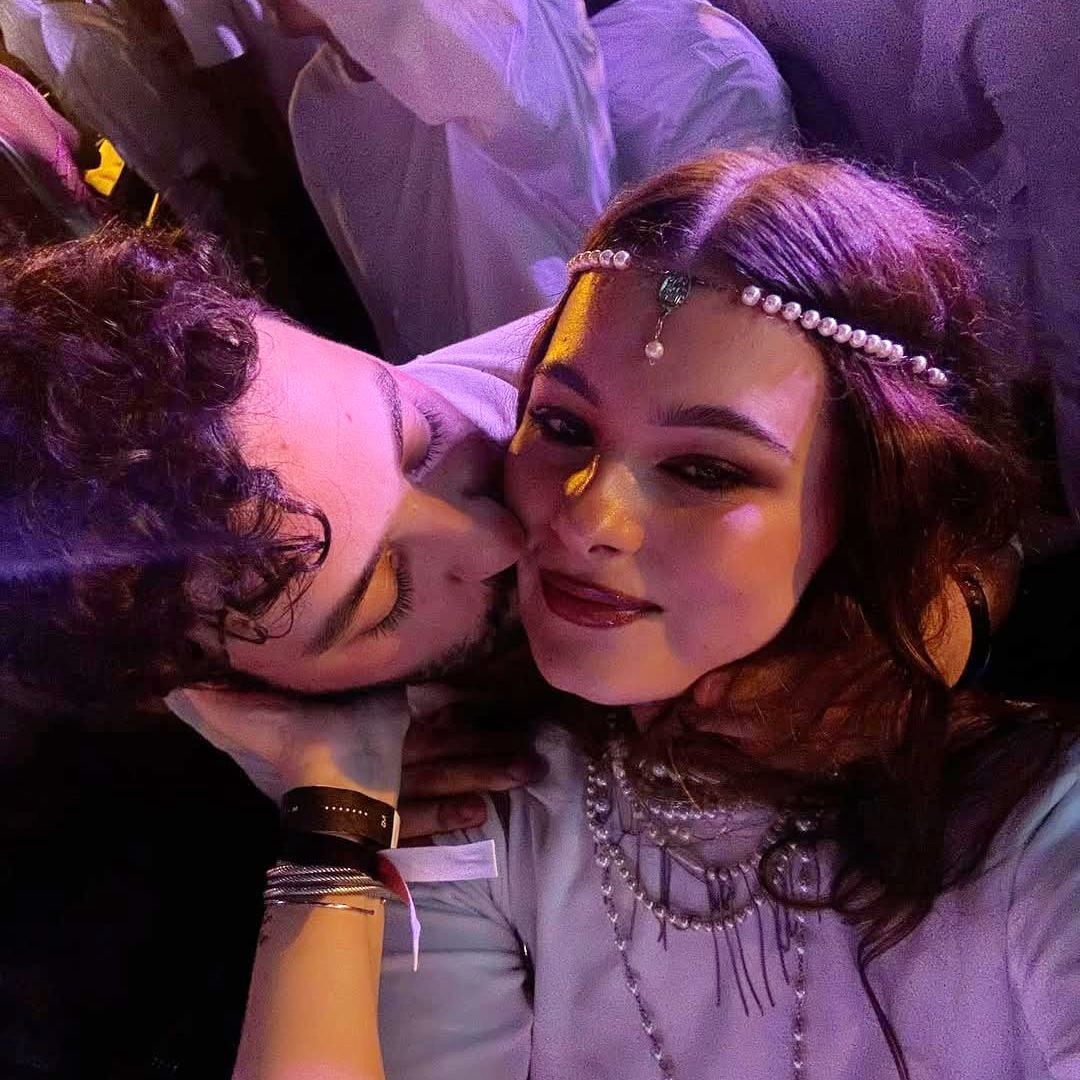 Manuela, hija de Alejandro Sanz y Jaydy Michel, enamorada: así es Karlo, el DJ que conoció gracias a su padre