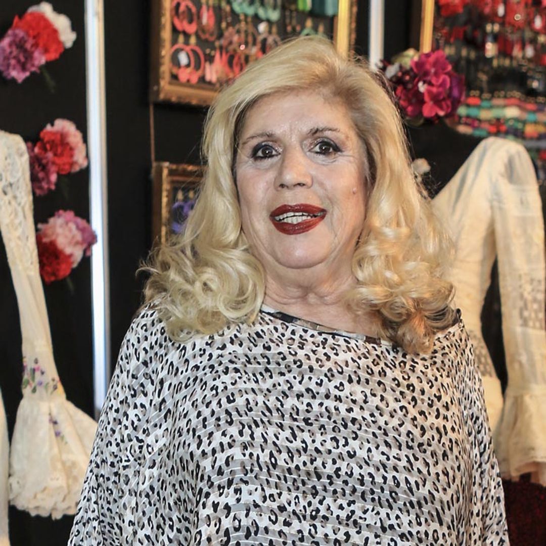 La hermana de María Jiménez cuenta que la artista está consciente y trata de comunicarse