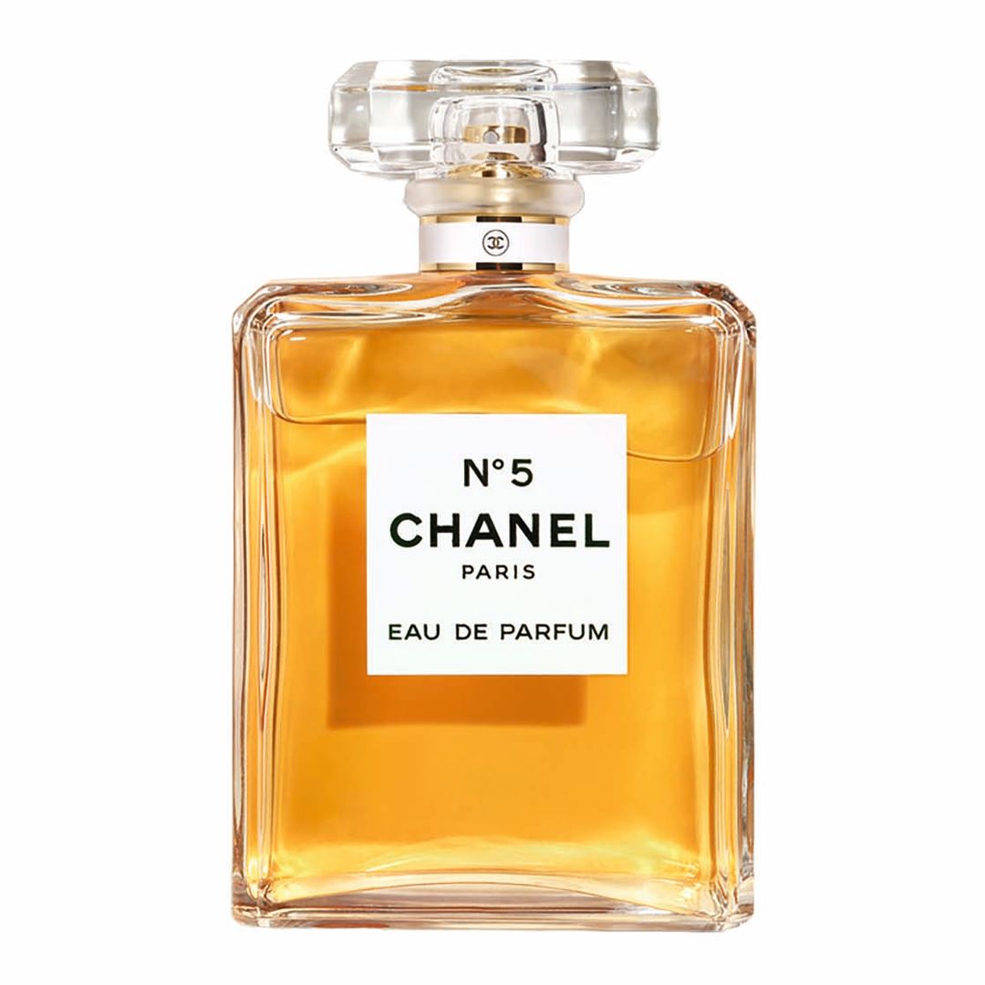 Eau de Parfum Nº5
(99,95 €, 50 ml), de Chanel
