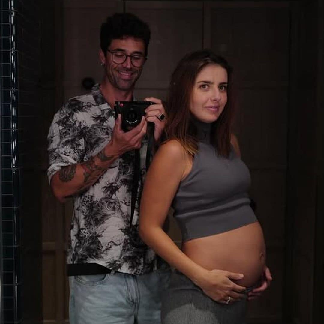 Michelle Renaud y Matías Novoa anuncian que esperan a su segundo bebé juntos