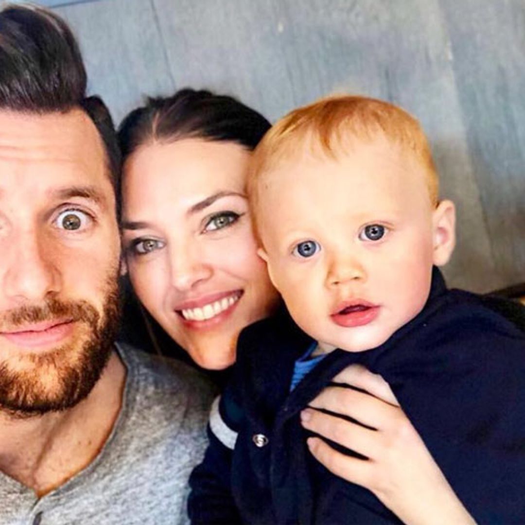 Helen Lindes muestra las divertidas y adorables 'charlas' de su hijo Alan