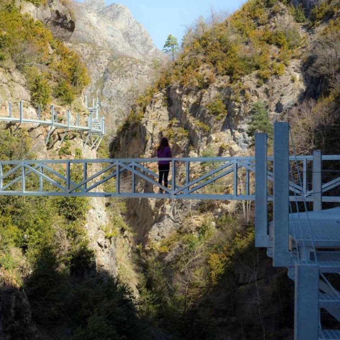 Pasarelas de Panticosa, la nueva emoción en el valle de Tena