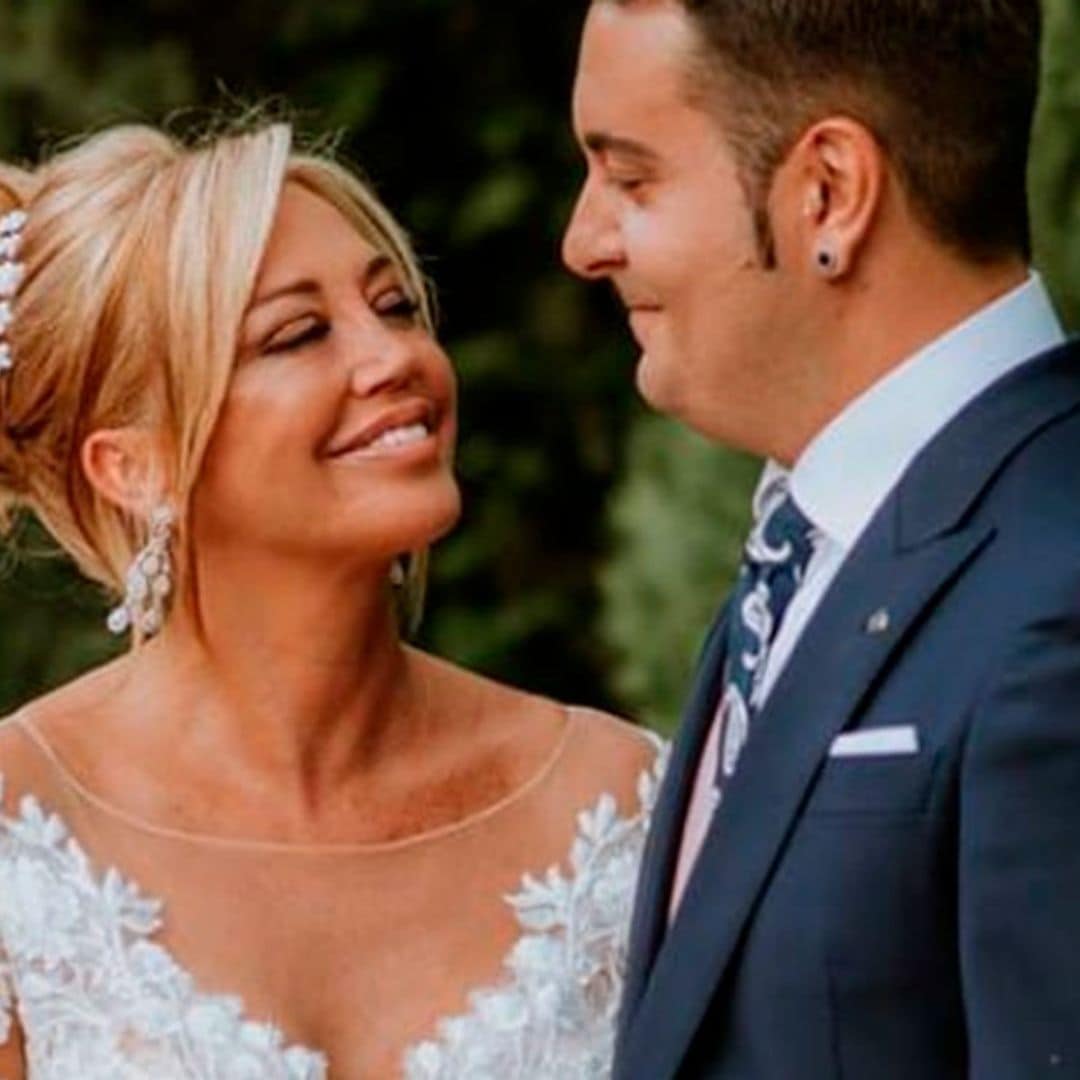 Belén Esteban comparte fotos nunca vistas con su marido del día de su boda
