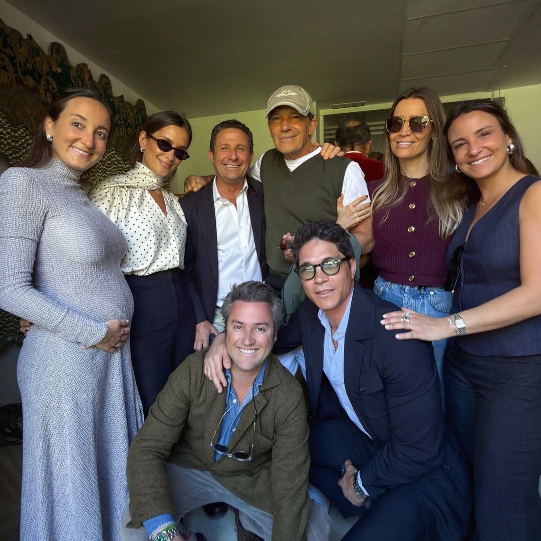 Antonio Banderas, el mejor anfitrión de las hermanas Pombo en Málaga: las imágenes de una semana Santa irrepetible