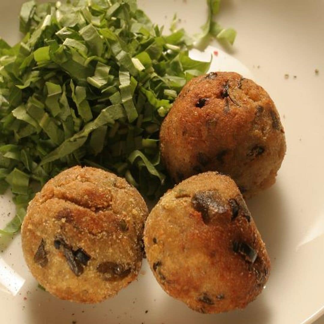 Albóndigas de berenjenas y queso