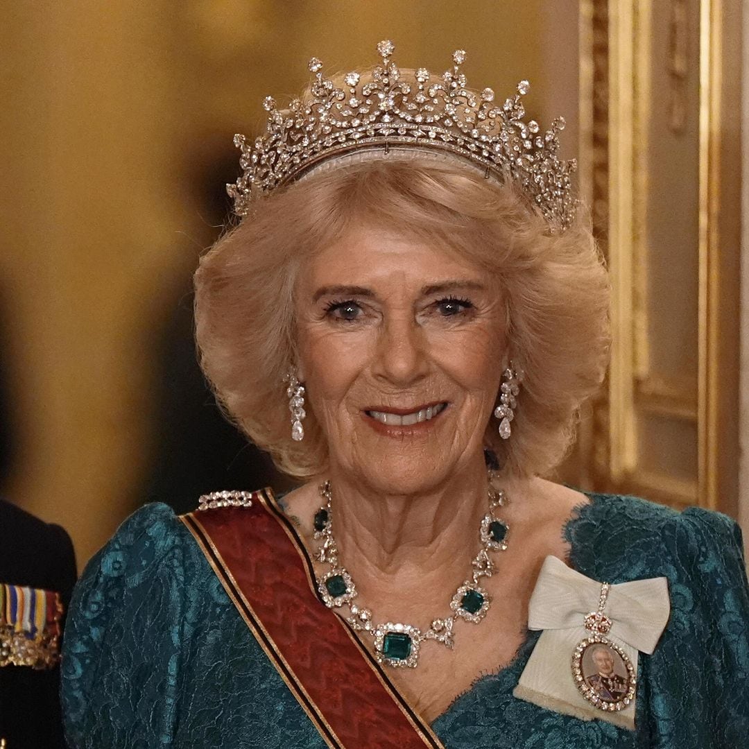 La reina Camilla saca el gran tesoro real del joyero de Isabel II: la tiara de casi 10 millones de euros