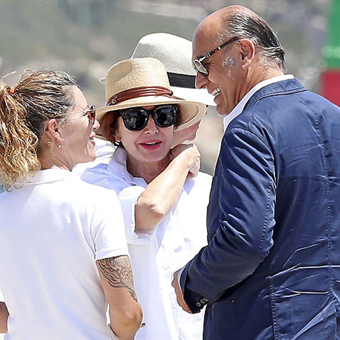 ¡Rumbo a alta mar! Ana Rosa Quintana inicia sus vacaciones en Ibiza a bordo de un yate