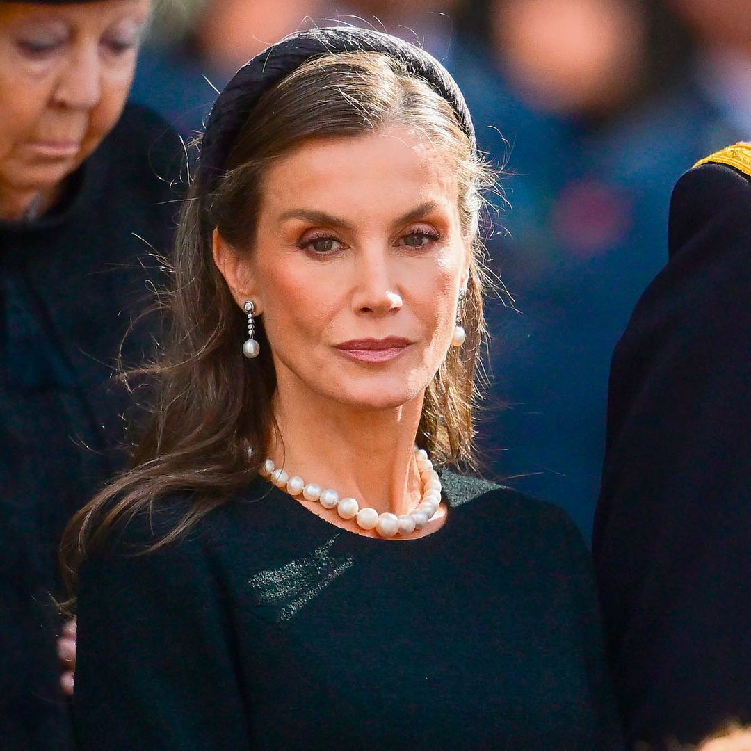 El insólito gesto de la reina Letizia en Noruega durante el funeral de Harald V que ha pasado desapercibido