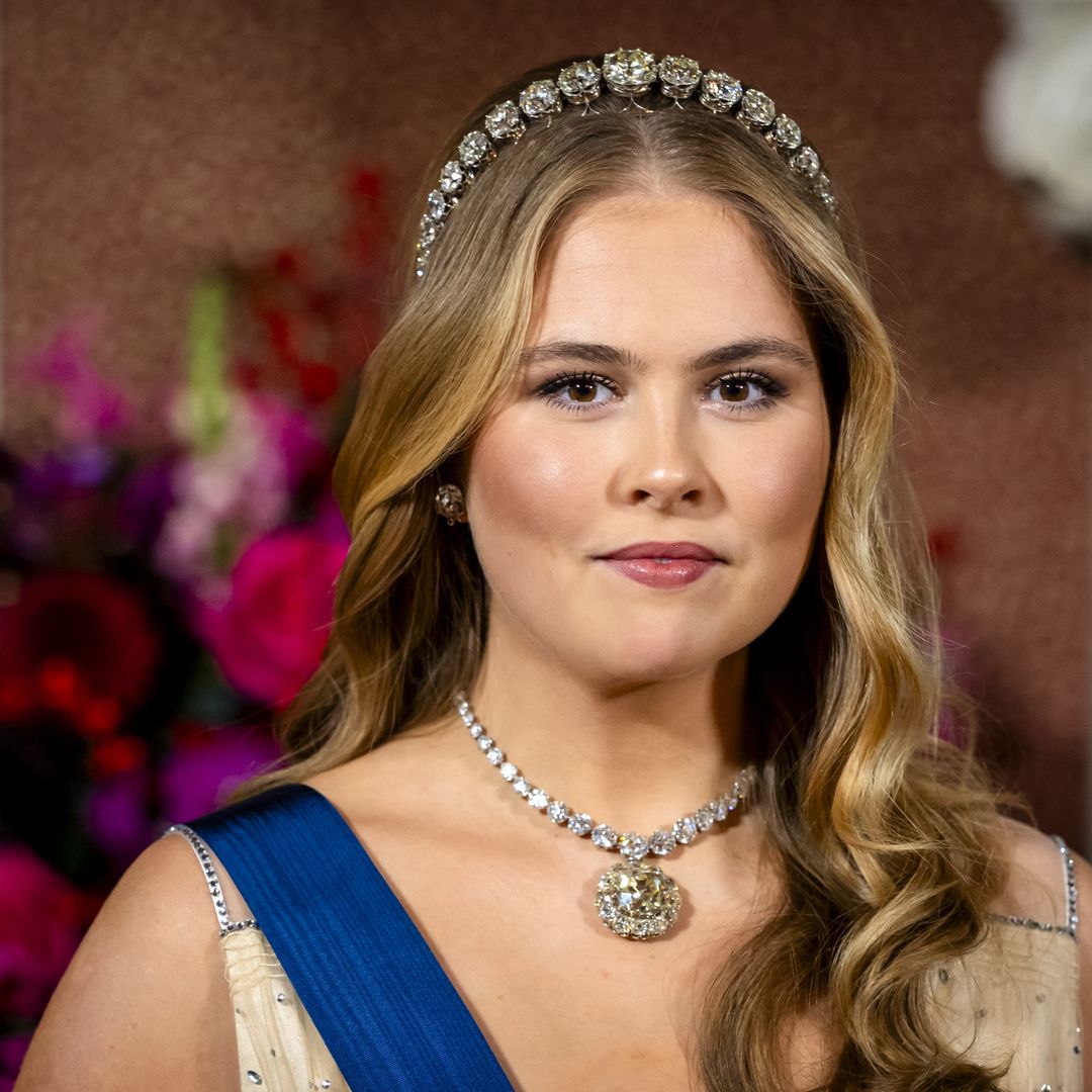 Amalia de Holanda recuerda el último día de Máxima como princesa con la tiara favorita de su bisabuela