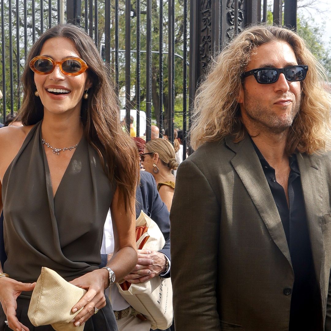 Rocío Crusset reaparece 23 días después de su boda y una sola palabra sobre Charlie Schein que lo dice todo: "Maridito"