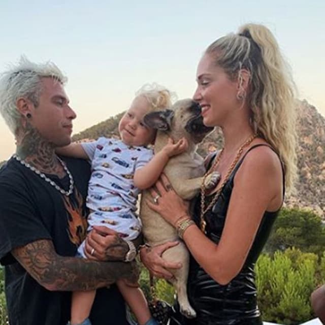 chiara fedez ibiza