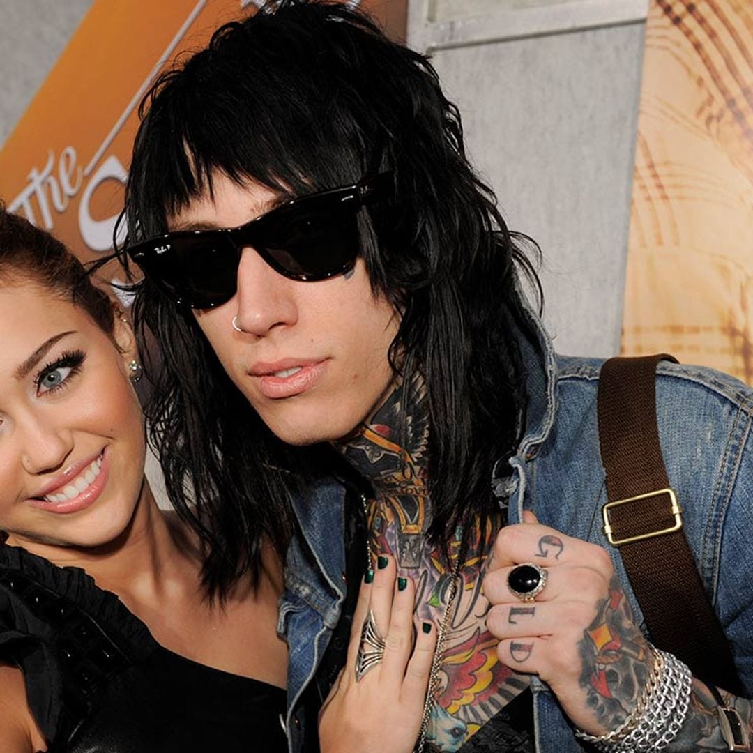 Miley Cyrus le copia el peinado a uno de sus seis hermanos