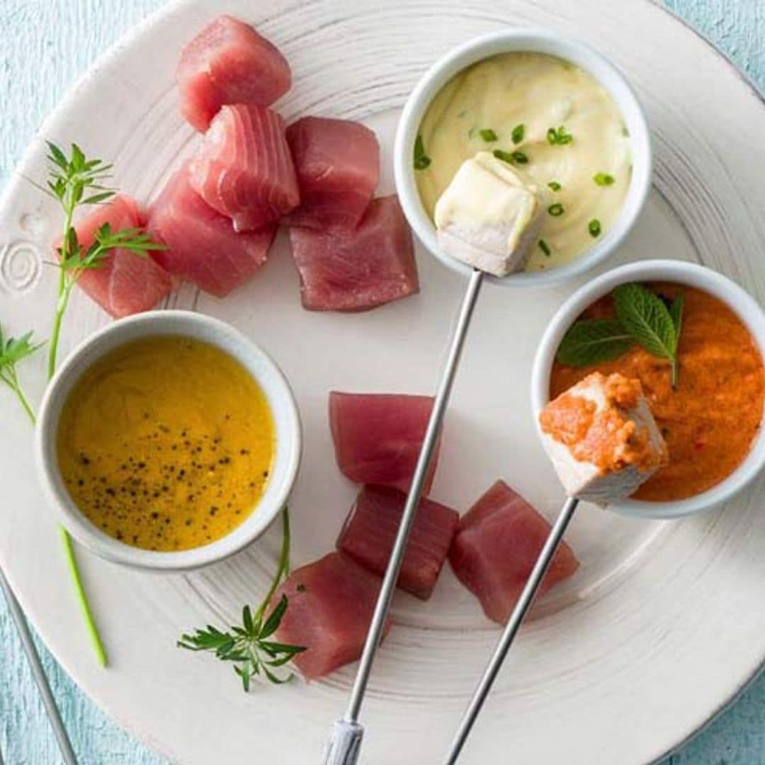 ‘Fondue bourguignon’ de atún a las cuatro salsas