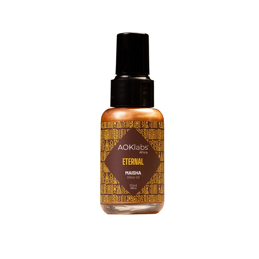 Maisha Glitter Oil, de AOKlabs (25,95 euros). A base de aceites puros de marula y argán procedentes de África, su fórmula cuida la piel y le aporta un velo de brillo dorado gracias a sus micropartículas minerales iridiscentes.