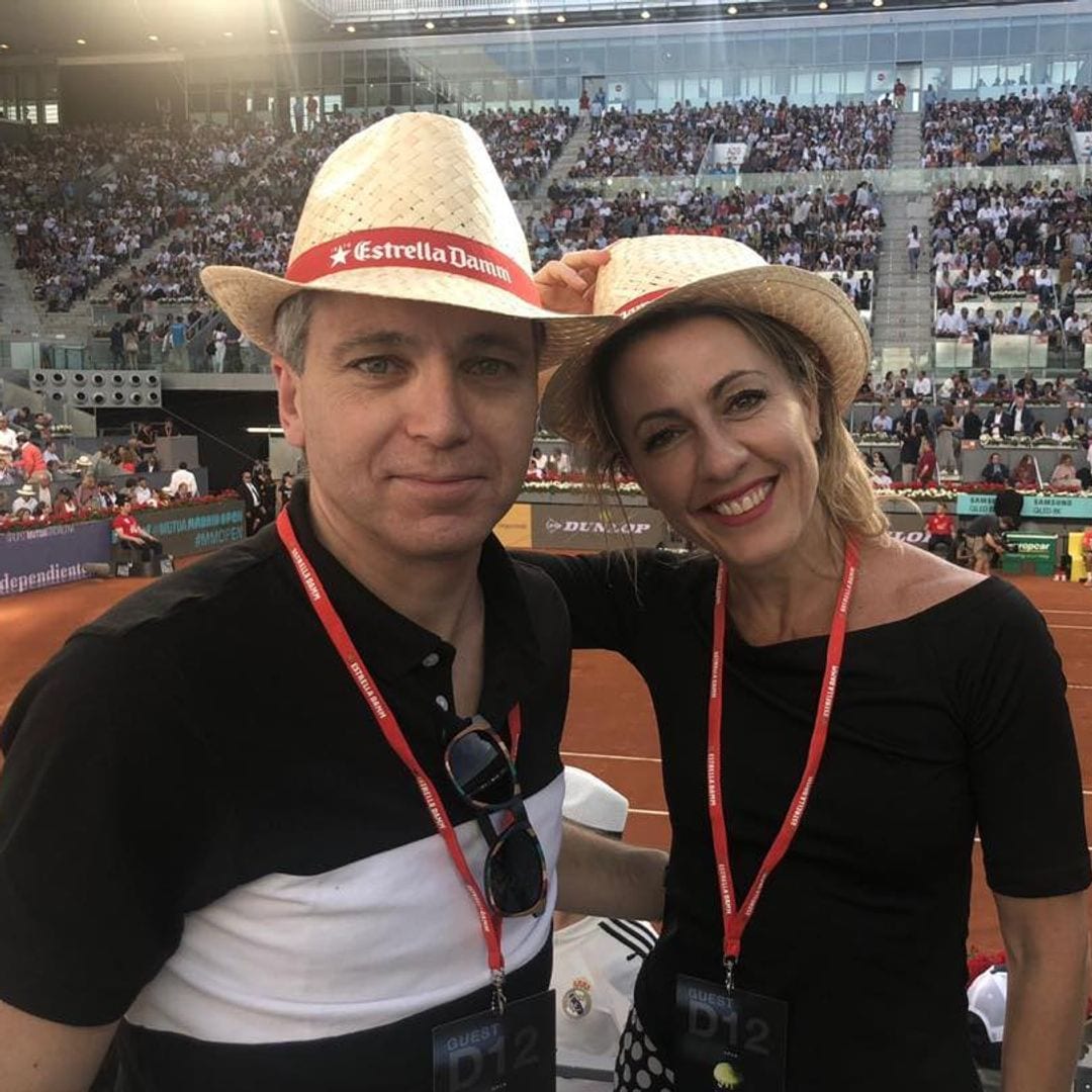 Ni de política ni de televisión: esto es lo que Vicente Vallés evita hablar con Ángeles Blanco en casa