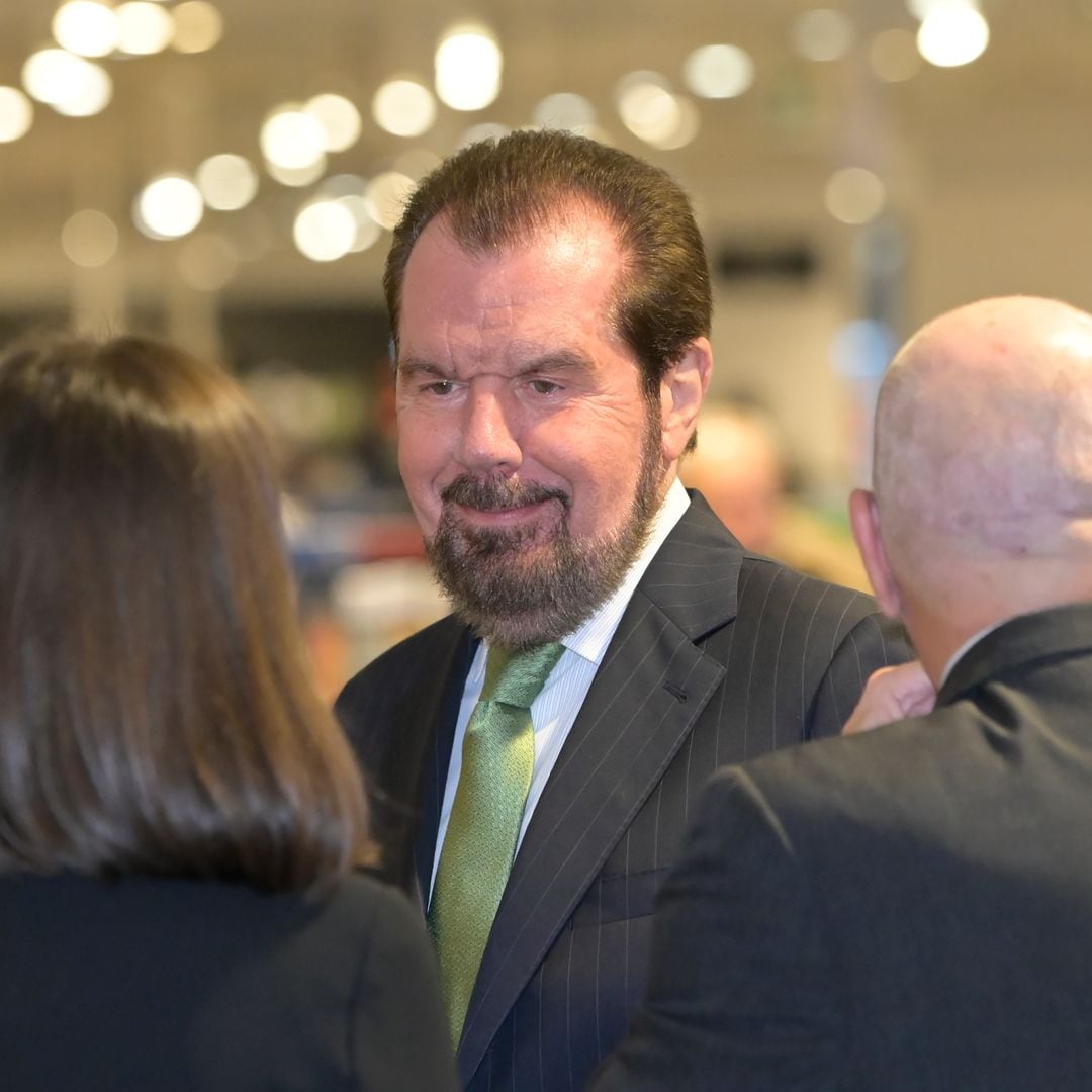 Jesús Ortiz, padre de la reina Letizia, rompe su norma de discreción para apoyar a un buen amigo