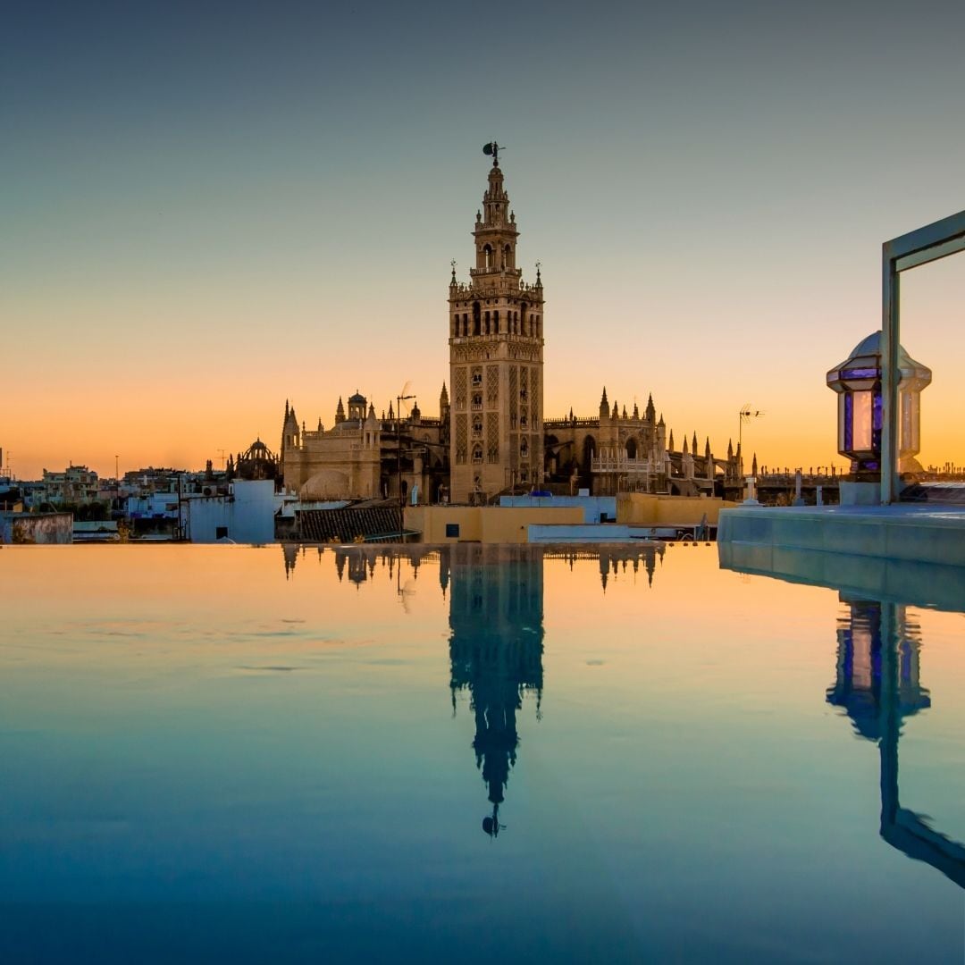 AIRE Ancient Baths, Sevilla, Giralda