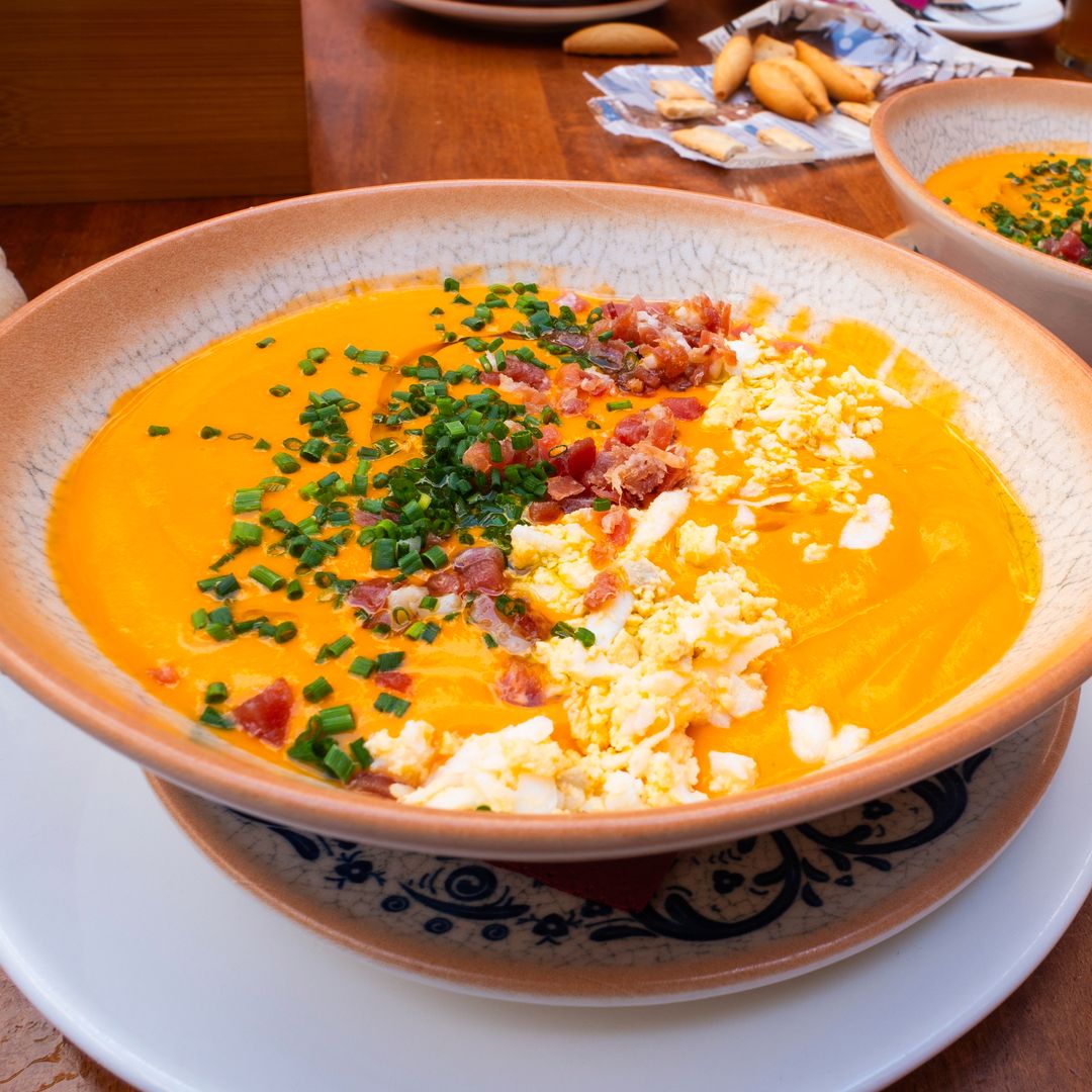 Del clásico cordobés a otras recetas con esta sopa fría: 10 formas diferentes de tomar salmorejo