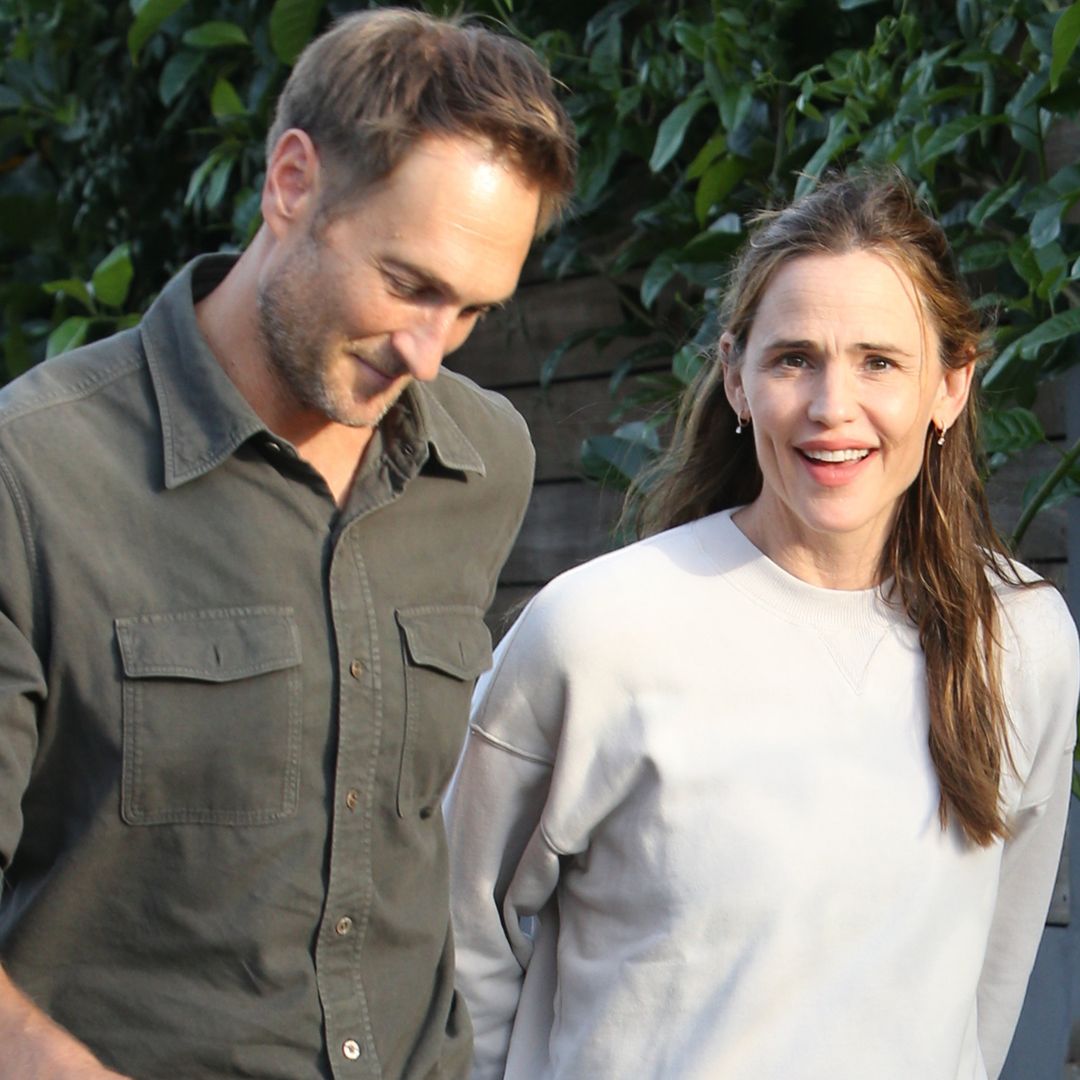 Jennifer Garner reaparece sonriente junto a su novio por primera vez este 2026