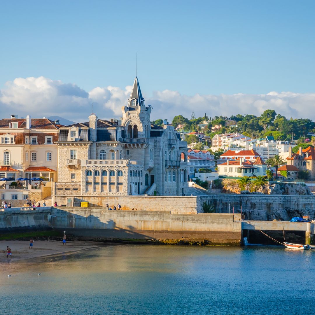 Así es Cascais, el destino portugués elegido por Georgina y Cristiano Ronaldo para casarse: playas, palacios y mucho lujo