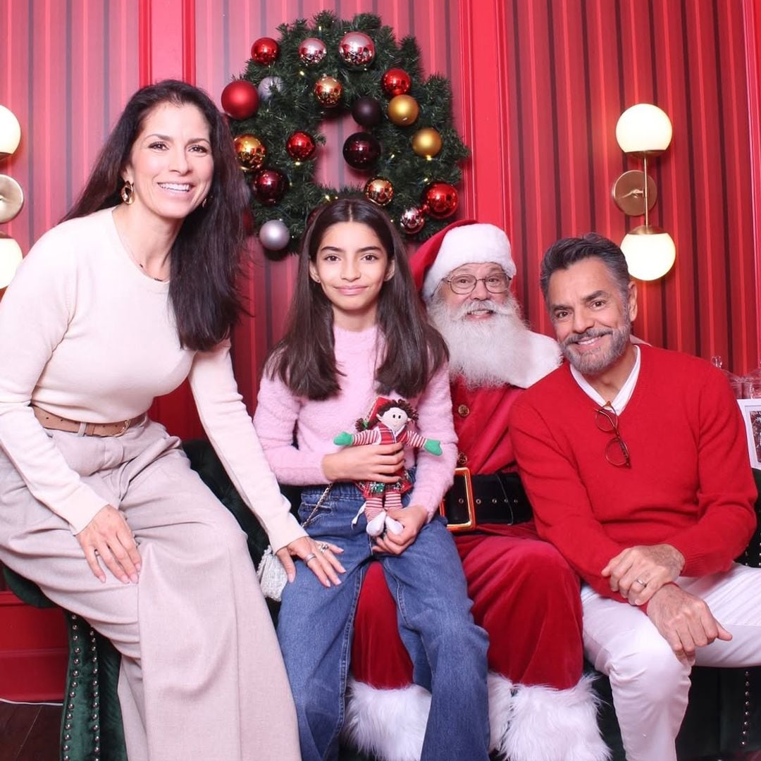 Las celebridades festejan Navidad con sus posados más encantadores