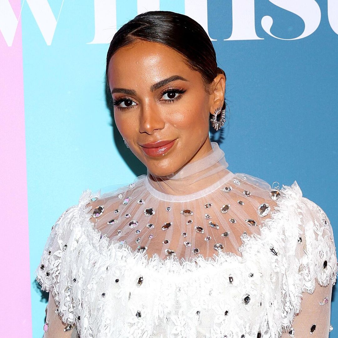 Anitta revela que un milagro salvó a su padre: ‘El cáncer fue retirado por completo’