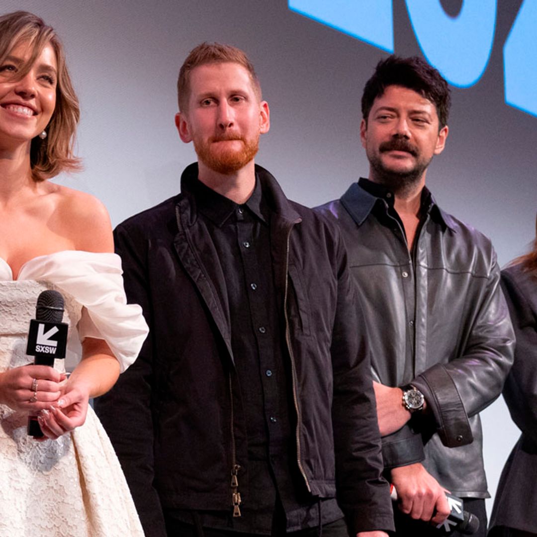 ¿Qué hace Álvaro Morte ('La casa de papel') con Sydney Sweeney?