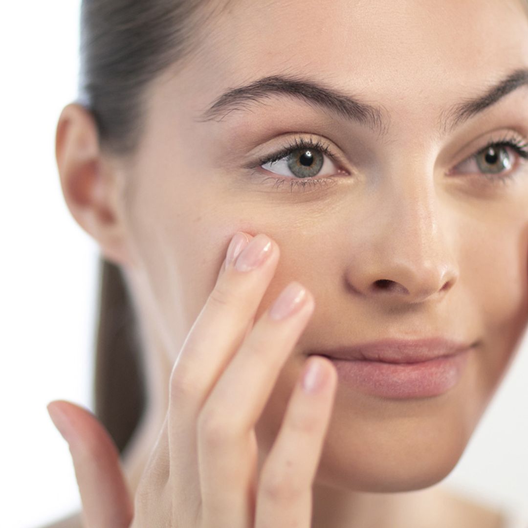 Própolis: qué es, para qué sirve y por qué es el nuevo ingrediente favorito de belleza