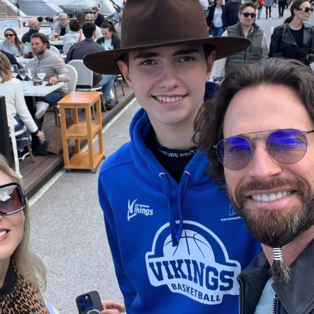 Sebastián Rulli presume sus vacaciones familiares junto a su hijo Santiago y Angelique Boyer