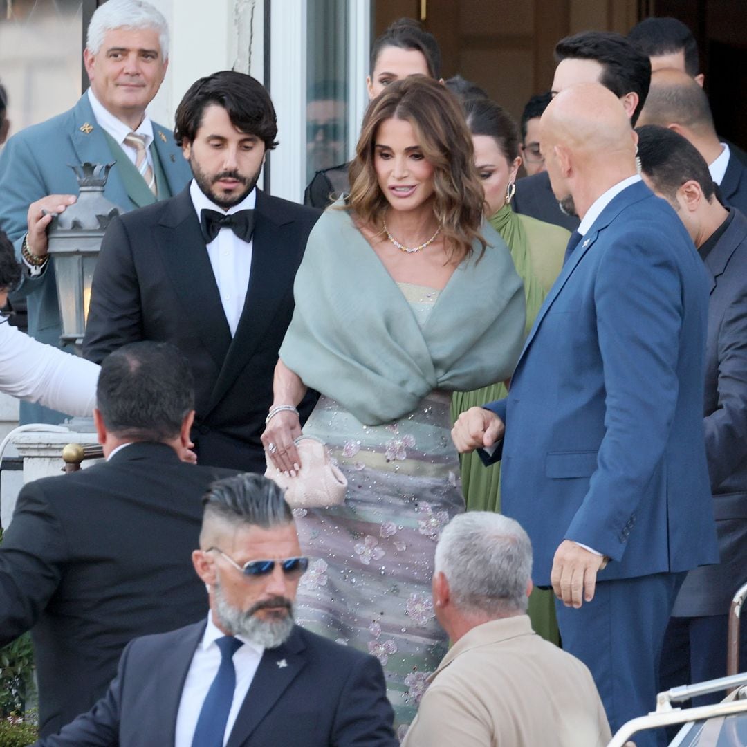 Rania Al- Abdullah con su look nupcial para la boda del año