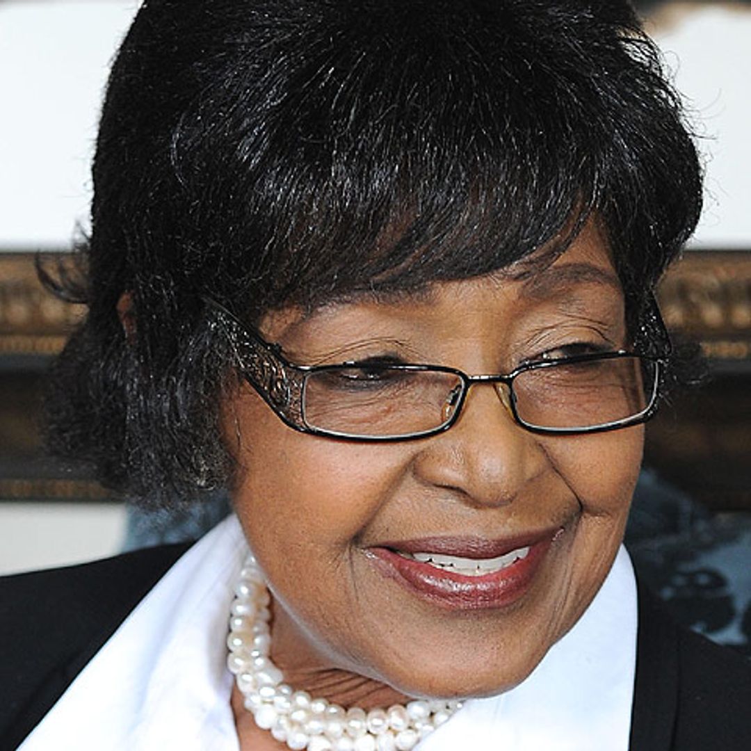 Muere Winnie Mandela, activista y exmujer de Nelson Mandela