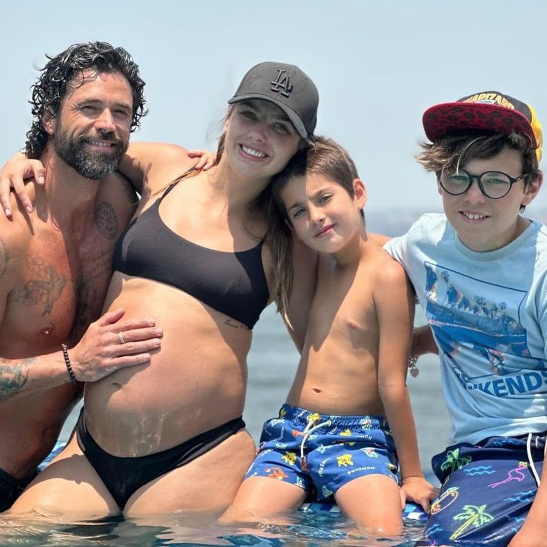 'Esta familia está completa': Axel, el hijo de Matías Novoa, ya conoce a su hermanito Milo