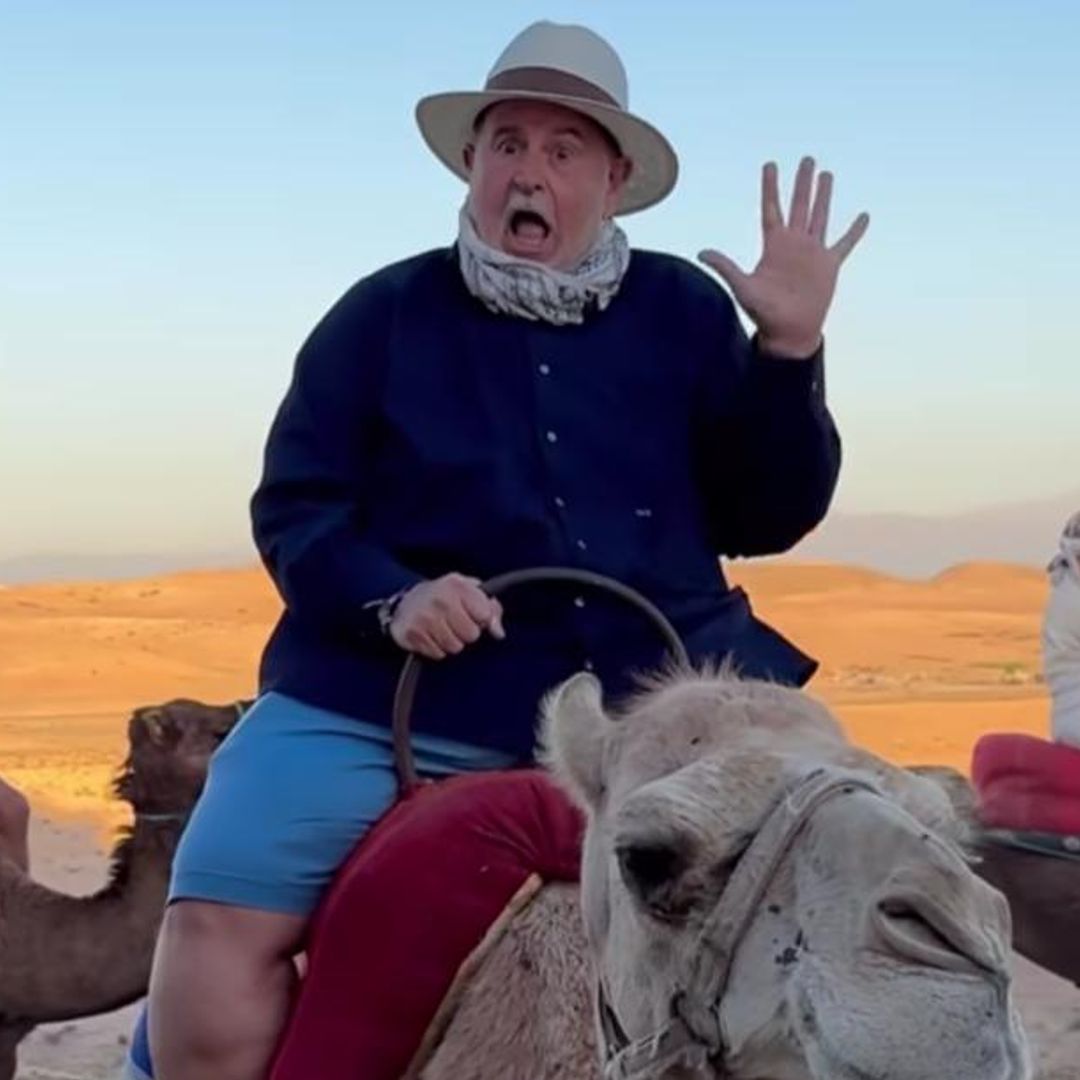 Raúl de Molina zanja la polémica por montar un camello en su viaje a Marruecos