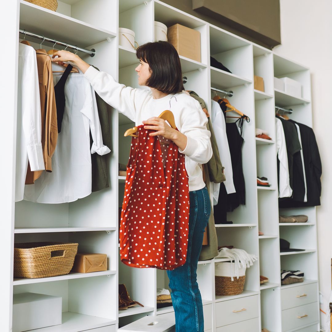 Menos caos, más optimizado: 5 consejos para mantener tu ropa ordenada todo el año