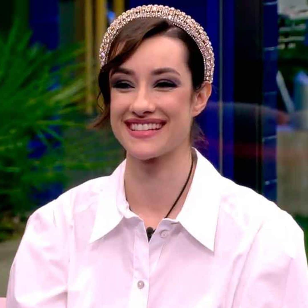 Adara, muy aliviada tras escuchar el alegato de su madre