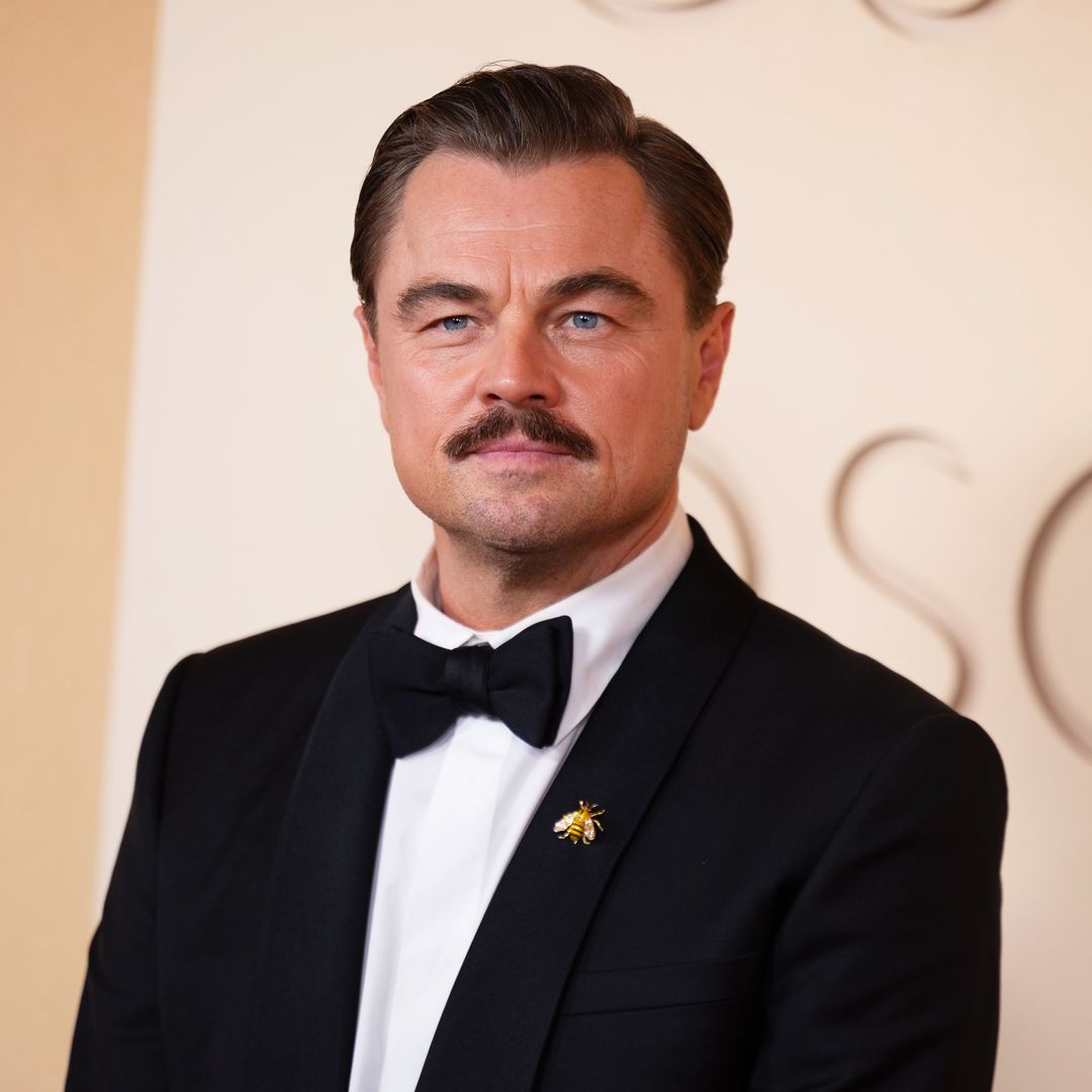 Se desvela el motivo del cambio de look de Leonardo DiCaprio que tanto dio que hablar en los Oscar