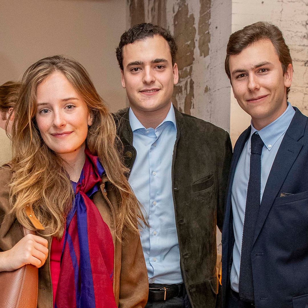 Allegra Hohenlohe, con sus primos