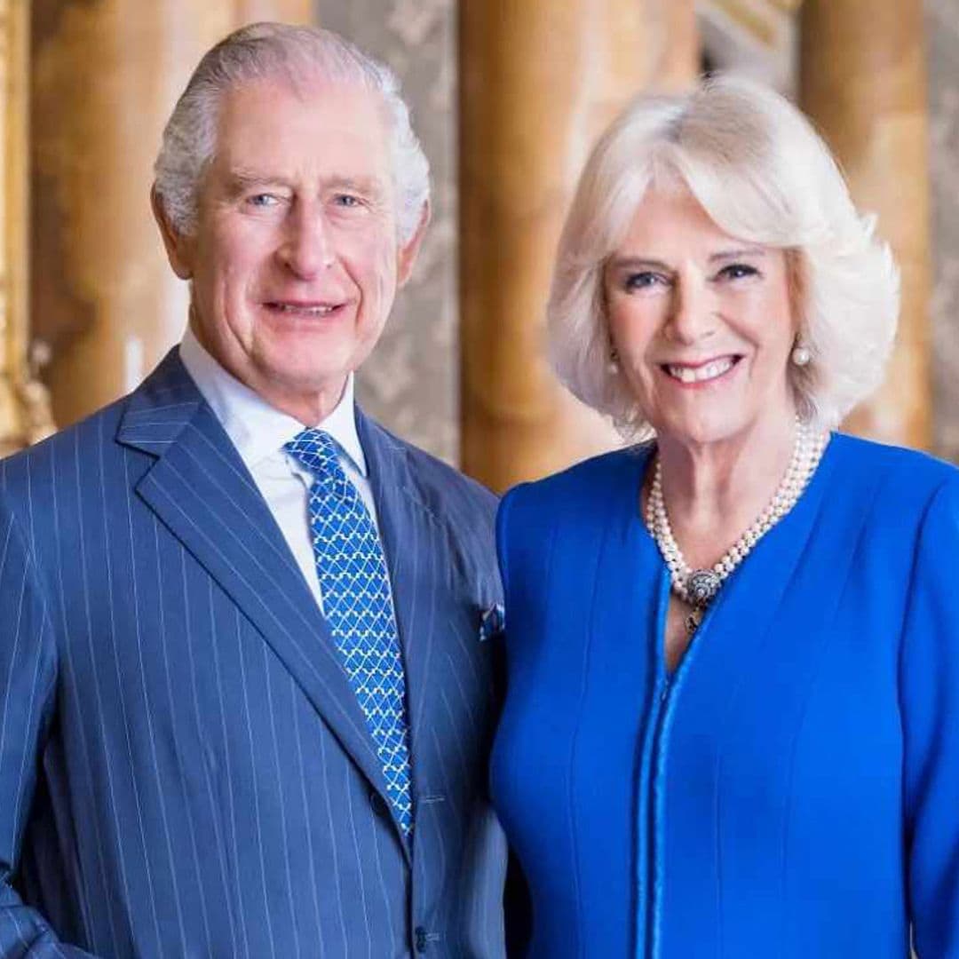 Todos los detalles de la invitación oficial a la coronación del rey Carlos y Camilla