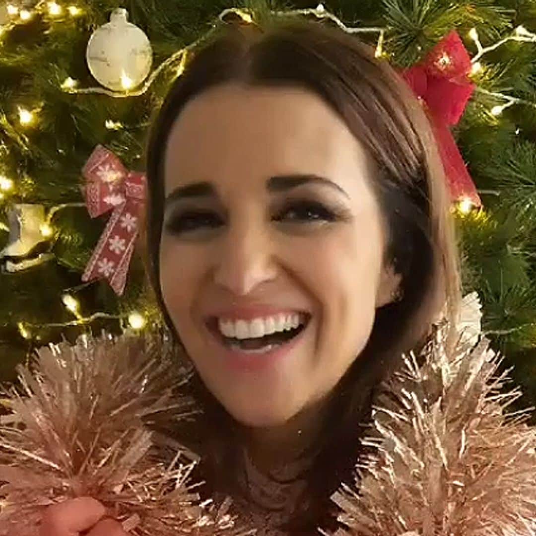 Paula Echevarría se adelanta a la Navidad con esta foto en la que presume de sus dos Migueles