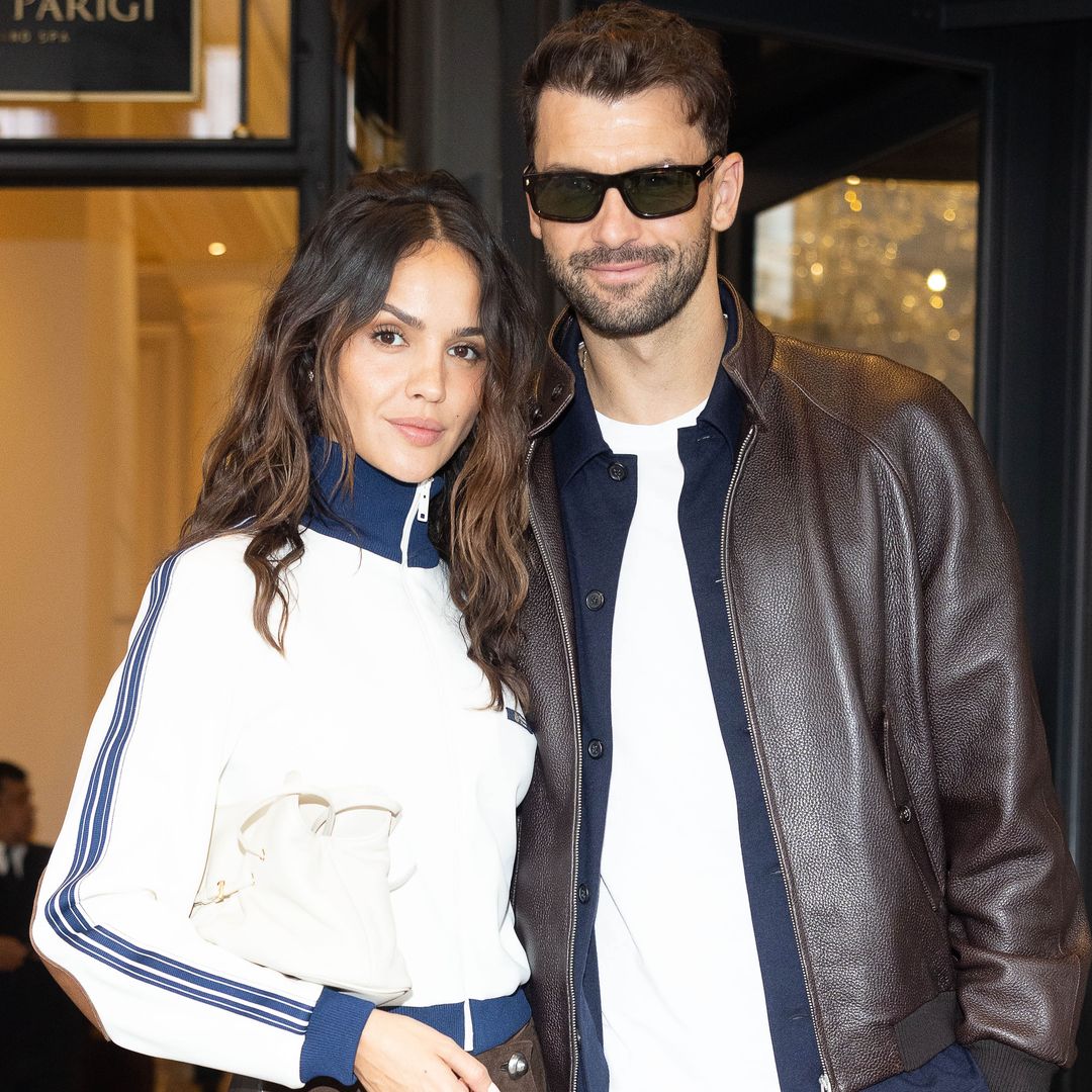 Eiza González y su novio, Grigor Dimitrov, triunfan con sus 'looks' en el 'front row' de Prada