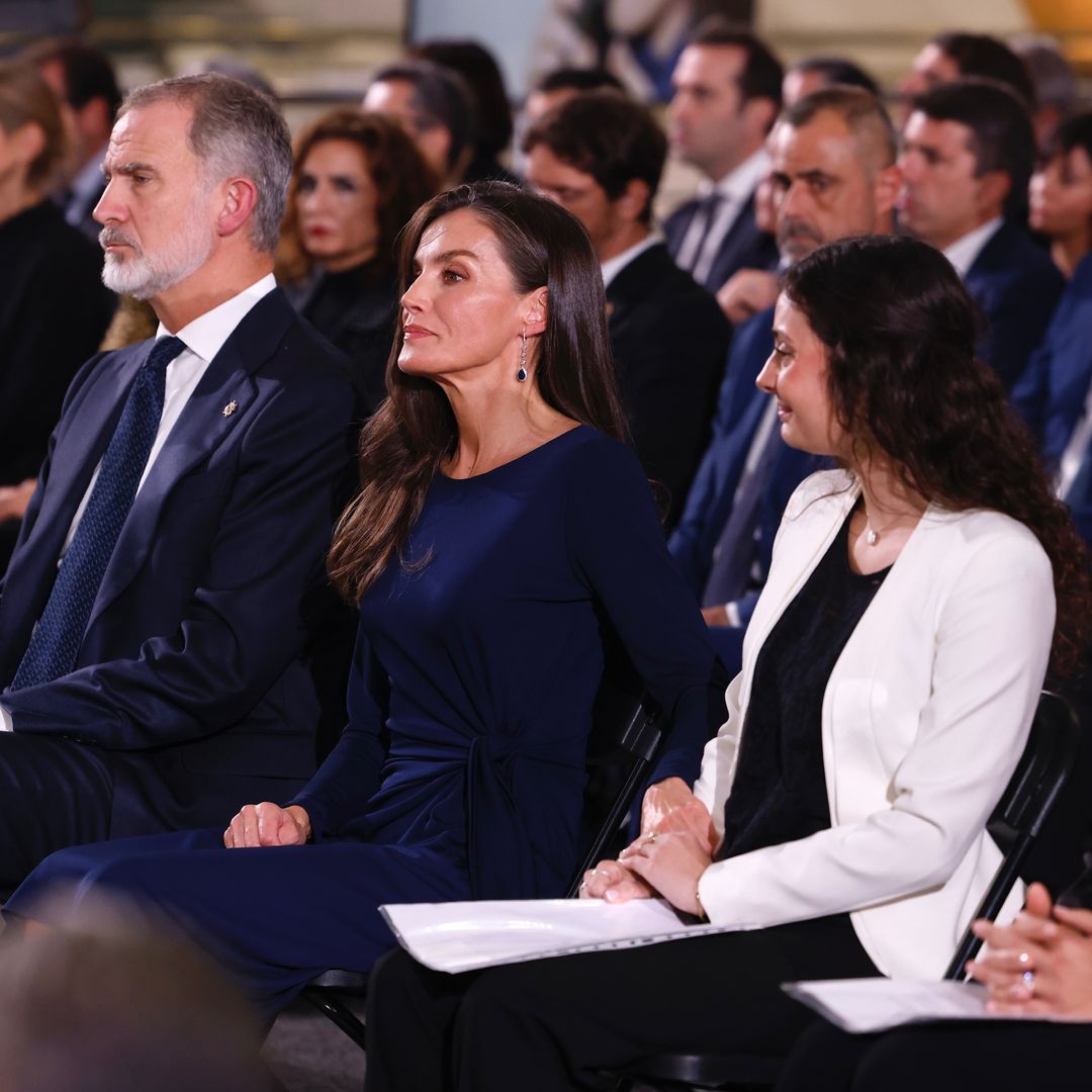 El Rey Felipe VI y la Reina Letizia presiden el homenaje a las víctimas de la dana, en el Museo de las Ciencias Prí­ncipe Felipe, a 29 de octubre de 2025, en Valencia, Comunidad Valenciana (España). Sus Majestades los Reyes y otros cargos institucionales asisten al funeral de estado en memoria de las ví­ctimas de la dana, coincidiendo con el primer aniversario de la catástrofe.

Rober Solsona / Europa Press
29 OCTUBRE 2025;REYES;VALENCIA;DANA
29/10/2025